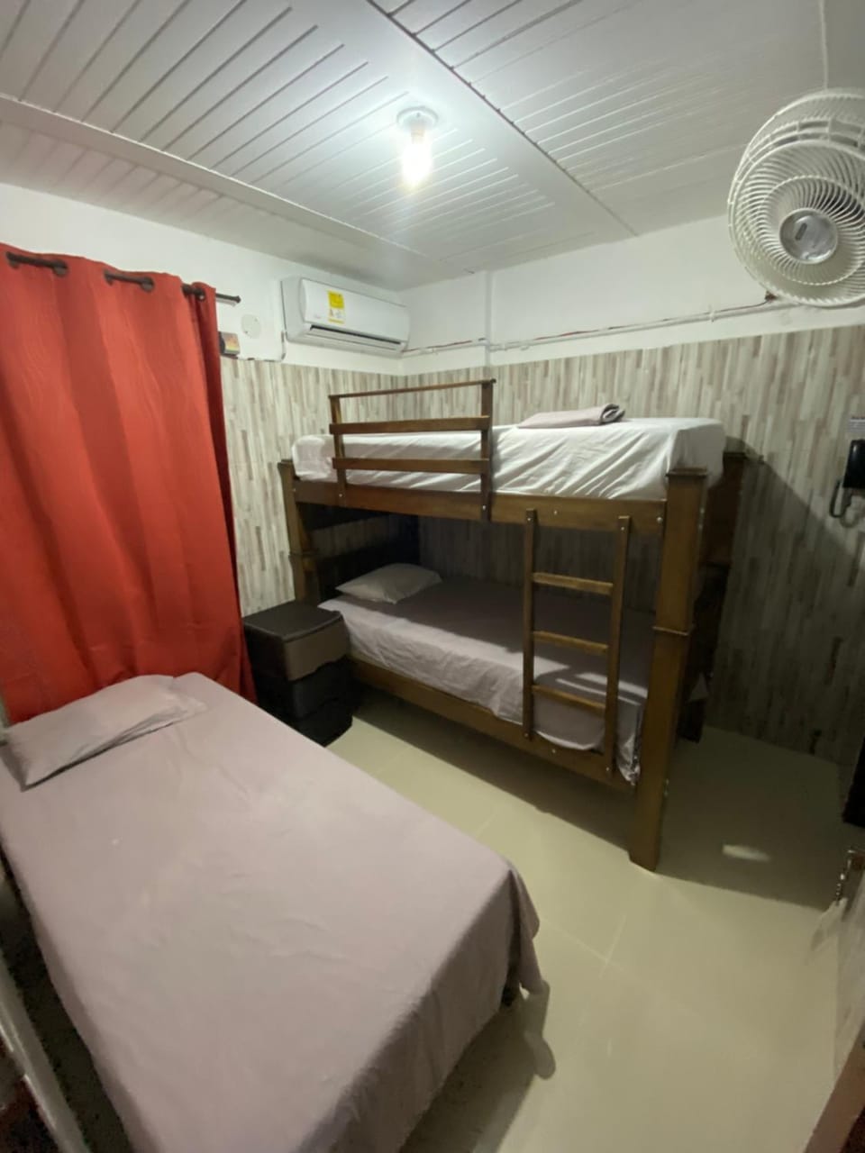 Bed, Photo of the whole room, Bedroom, bunk bed, air conditioner