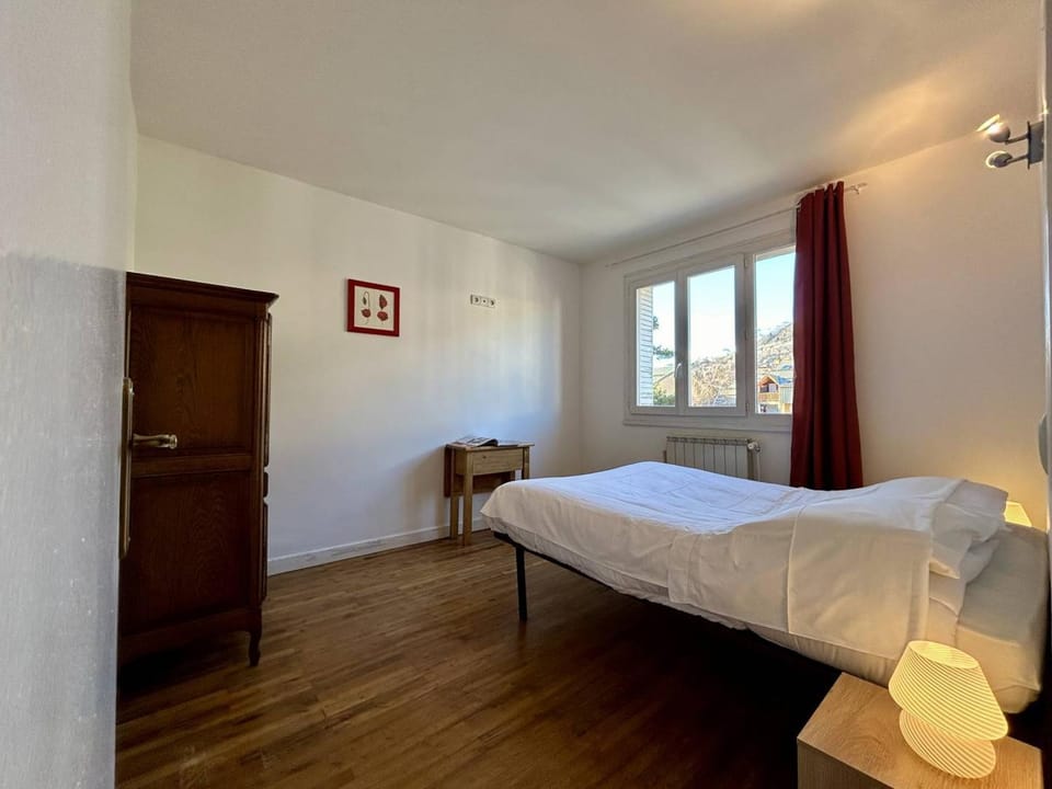 Appartement 3 pièces lumineux à Briançon avec parking Apartment in Briançon