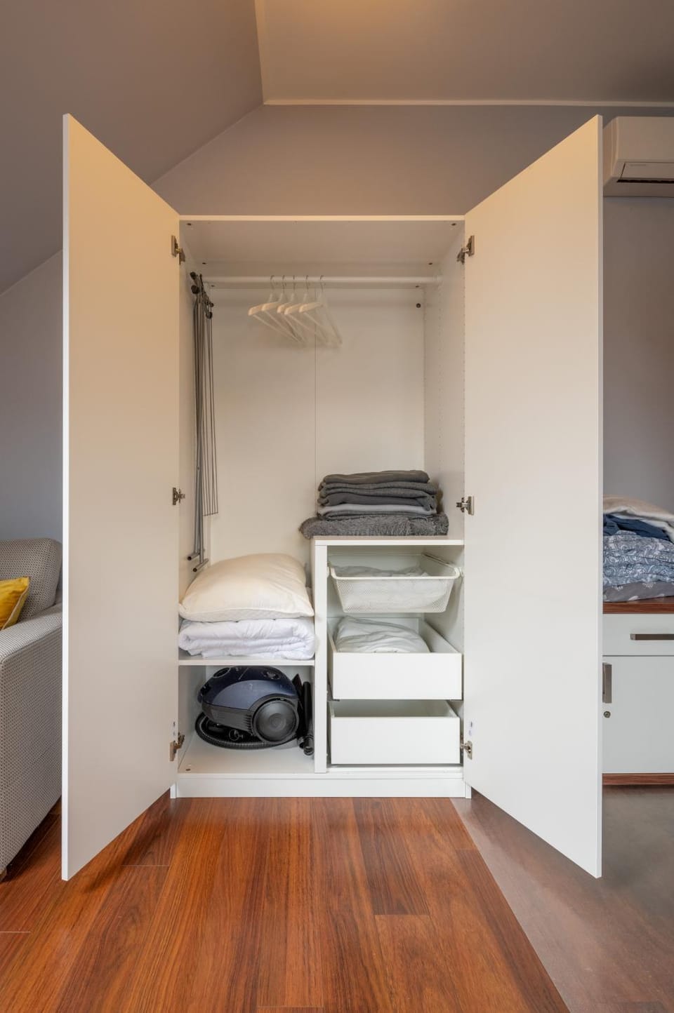 wardrobe