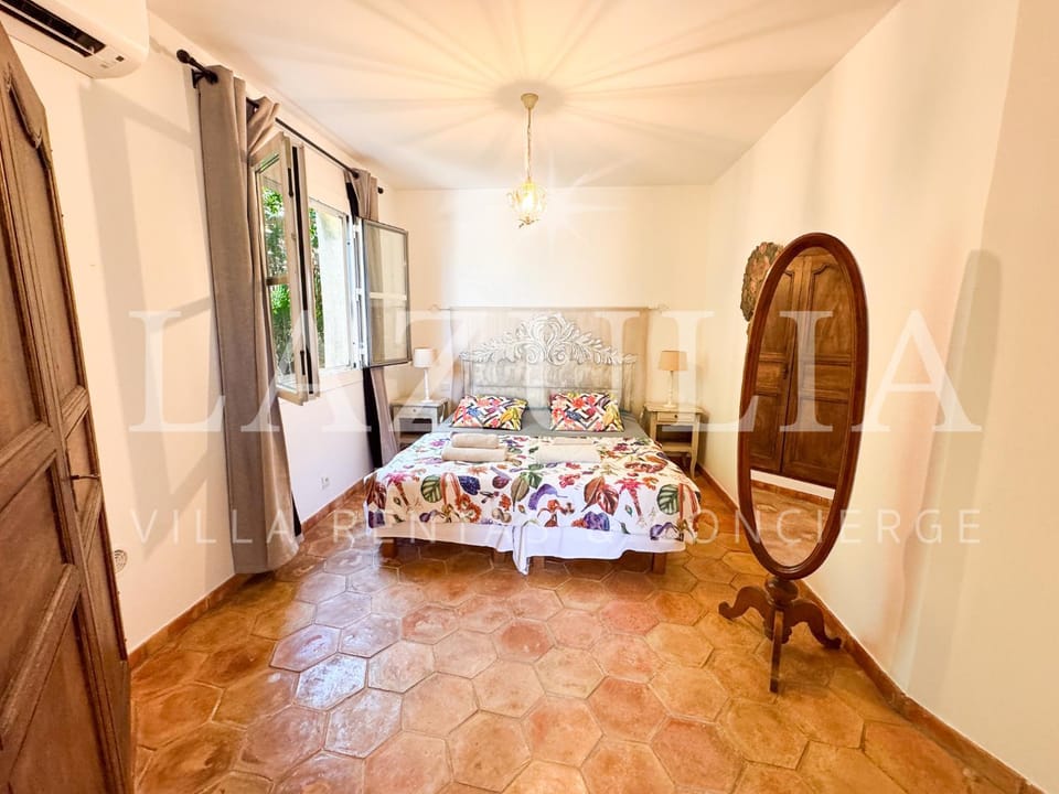 Villa vue mer avec Rooftop et piscine 10 personnes Les Issambres Apartment in Roquebrune-sur-Argens
