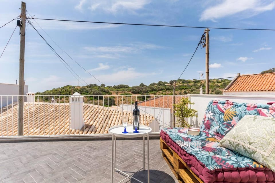 Natural landscape, View (from property/room), Balcony/Terrace, Balcony/Terrace, Seating area