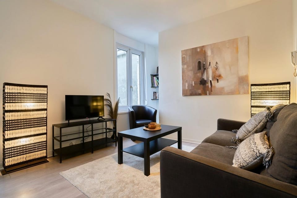 One bedroom apartment near tramway & shops Apartment in Hauts-de-France