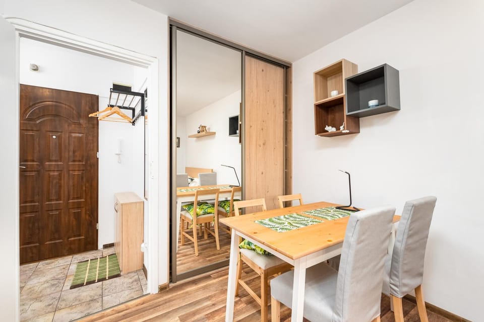 Dining area, wardrobe