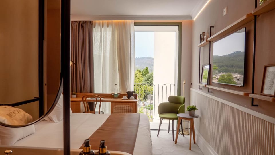 Natural landscape, Bedroom