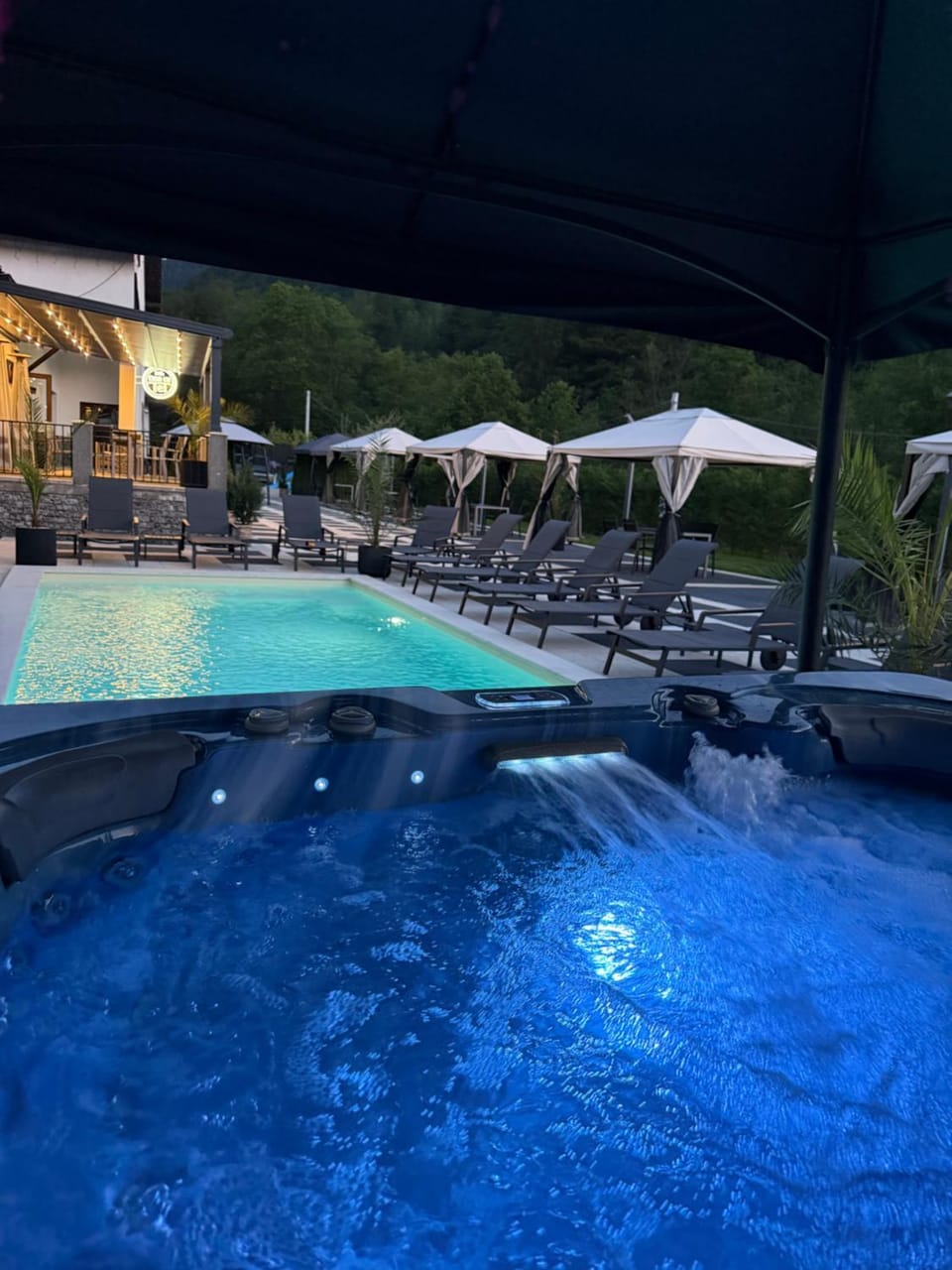 Vila Casa cu Tei Bed and Breakfast in Romania