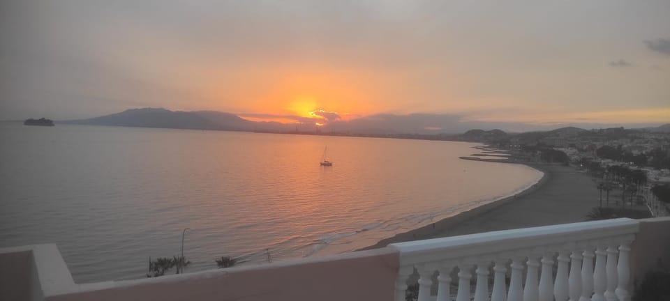 Magnificent Holiday 5 bedroom villa in beach front Villa in Malaga