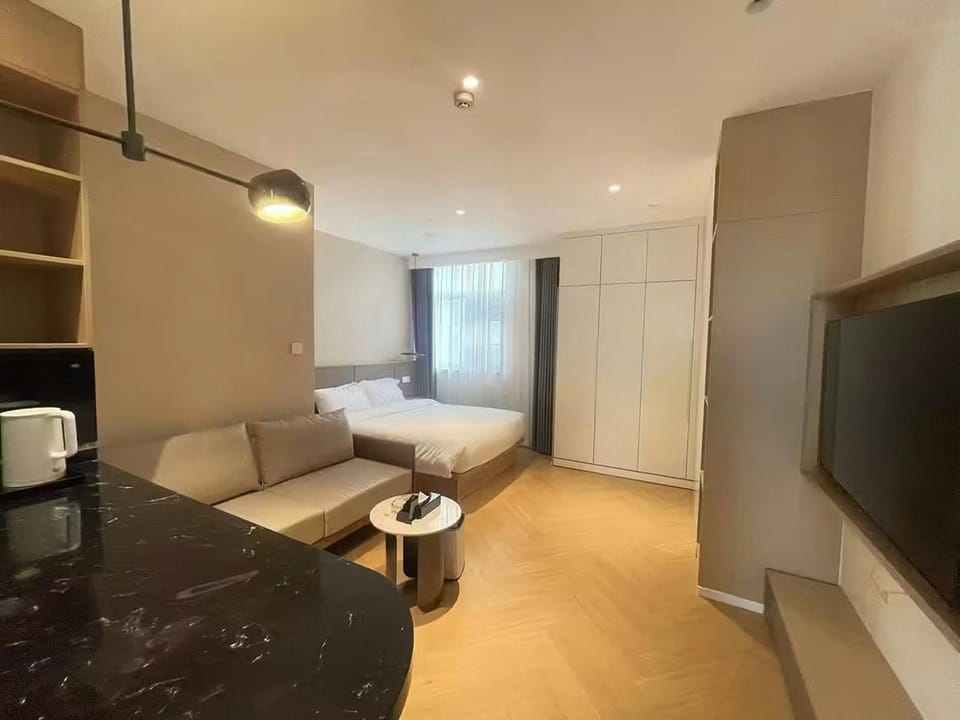 Bed, Living room, Bedroom