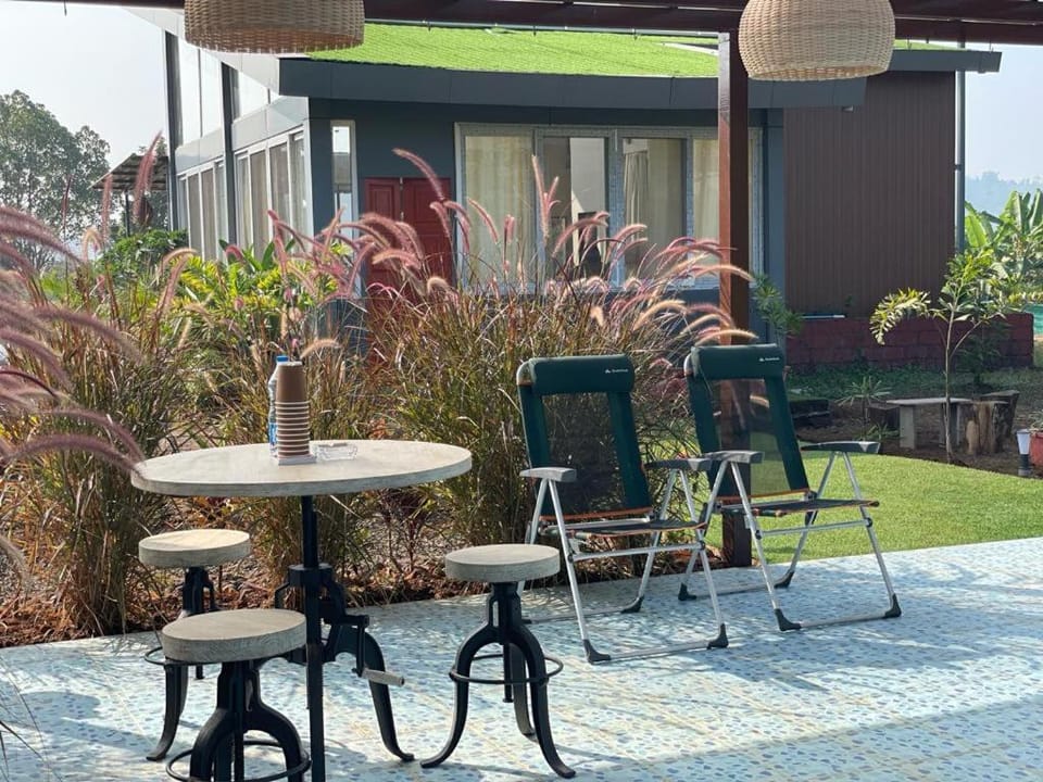 Garden, Garden view