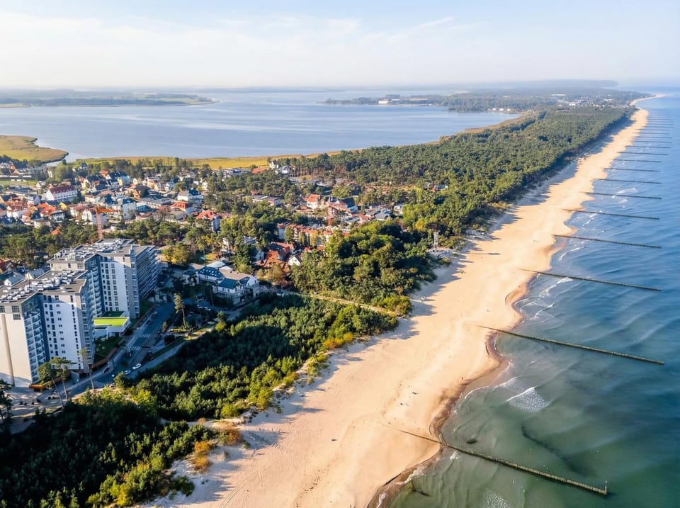 Nearby landmark, Beach, City view