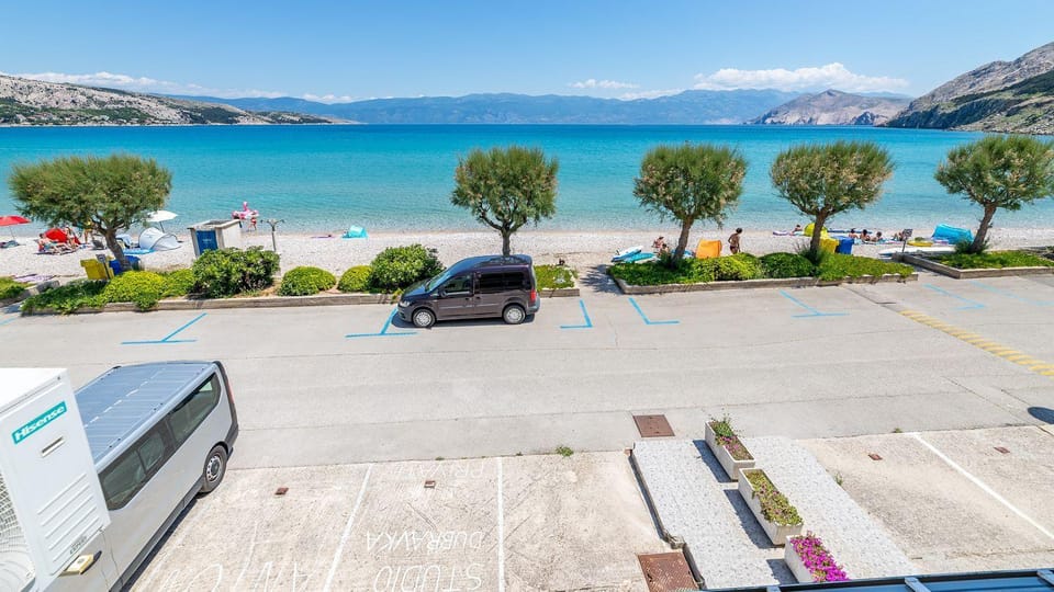 Direkt an der kristallklaren Adria gelegen Apartment in Lika-Senj County