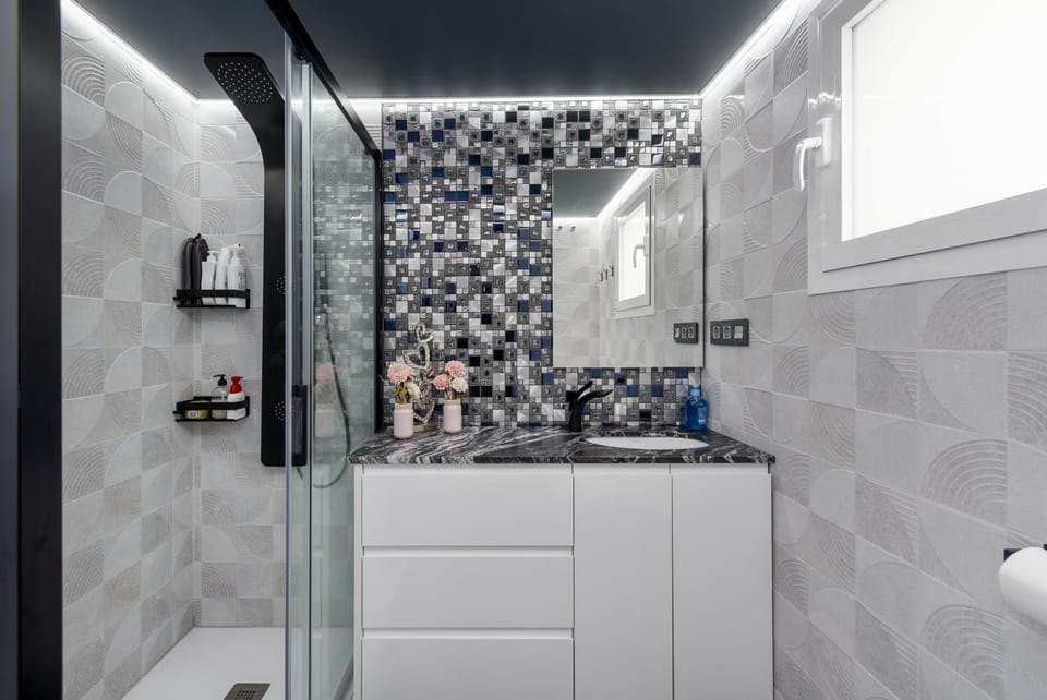 Bathroom, Living room