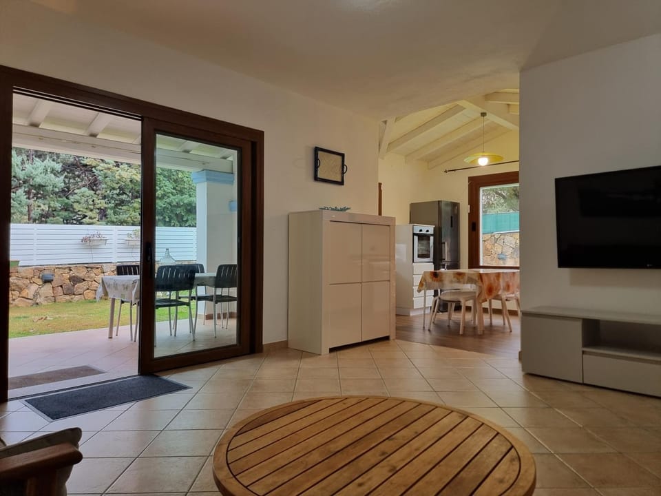 Res S'Abbaida C1 con Piscina Privata Villa in Sardinia