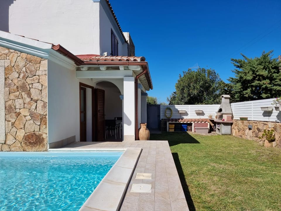 Res S'Abbaida C1 con Piscina Privata Villa in Sardinia