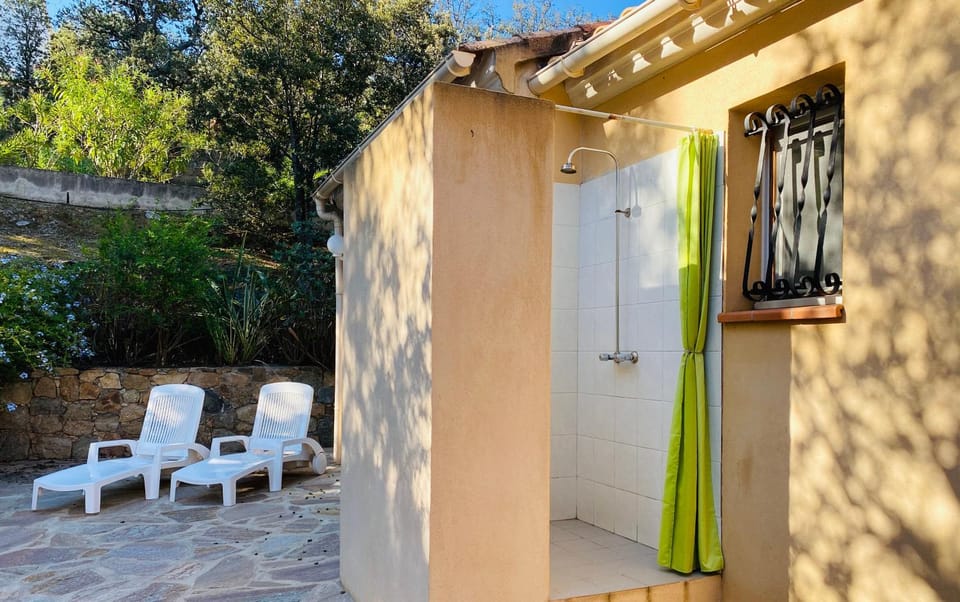 Shower, Patio