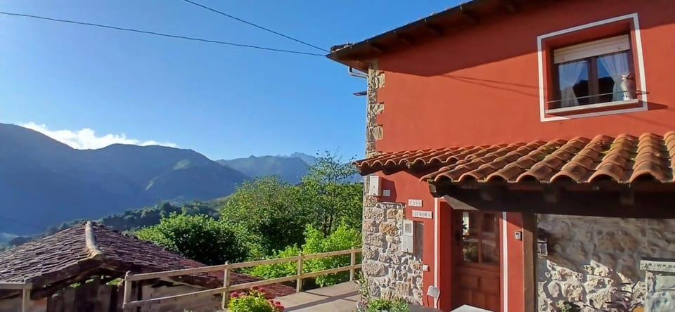 Casa Aurora, your home 10 minutes drive from Cangas de Onis House in Asturias