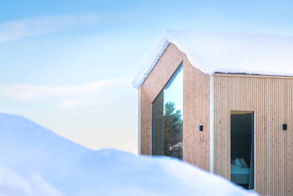 Property building, Day, Winter