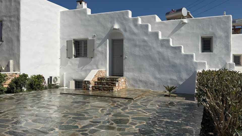 Krios Guesthouse House in Paros, Greece