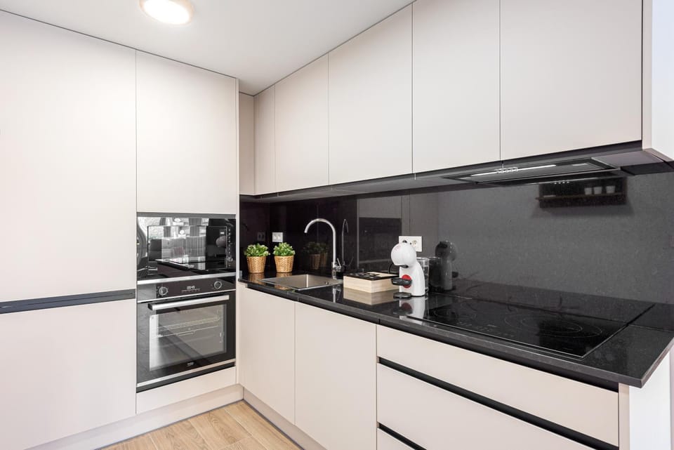 Kitchen or kitchenette, Living room