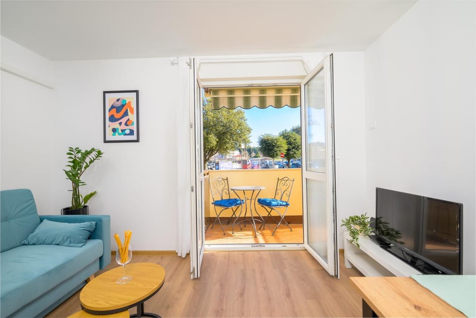 Balcony/Terrace, Living room