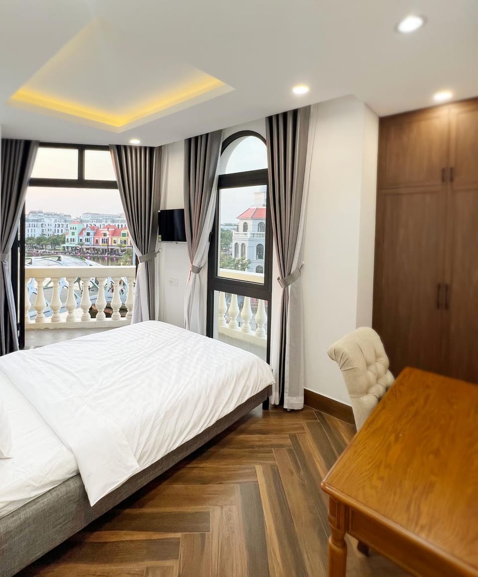 Bed, Balcony/Terrace, Living room, Bedroom