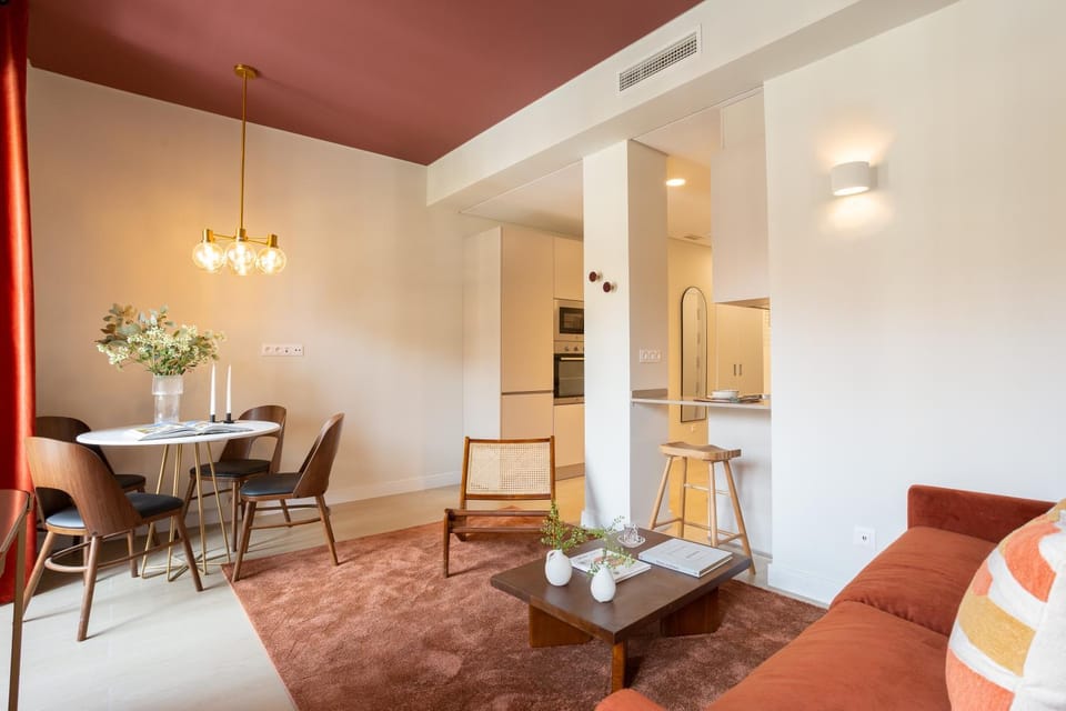 Kitchen or kitchenette, Living room