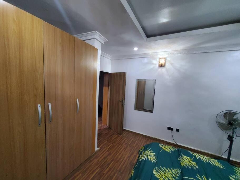 Bed, Photo of the whole room, Bedroom, wardrobe