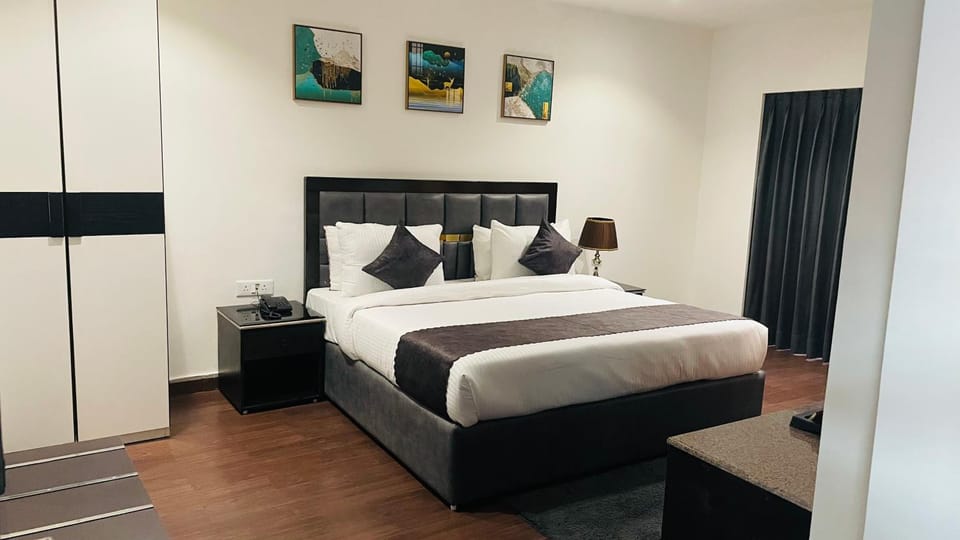 Bed, Bedroom, wardrobe