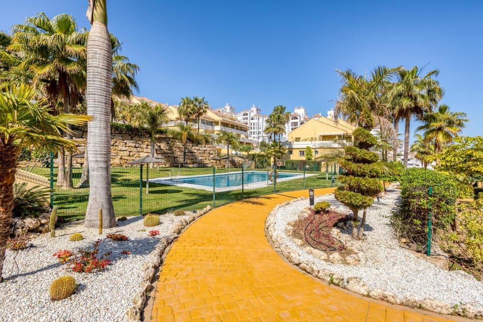 Garden, Pool view, Swimming pool