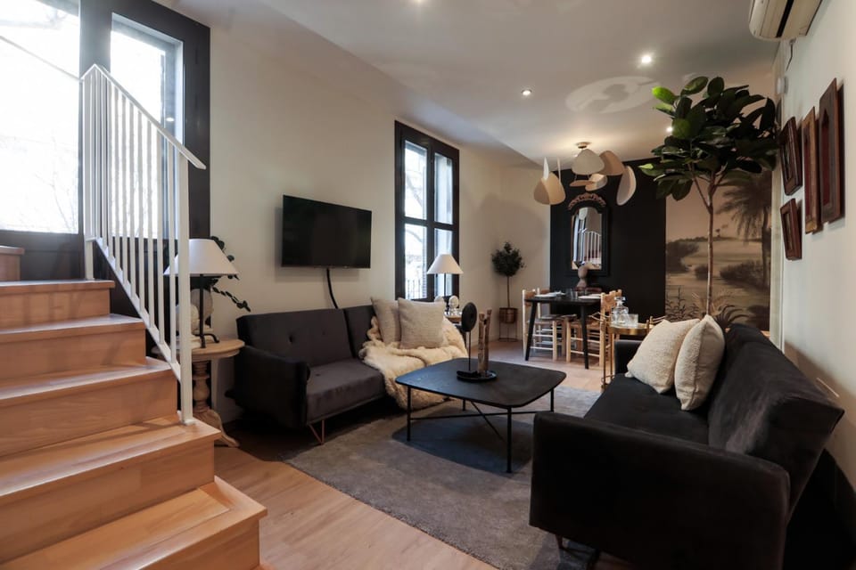 Communal lounge/ TV room, Living room