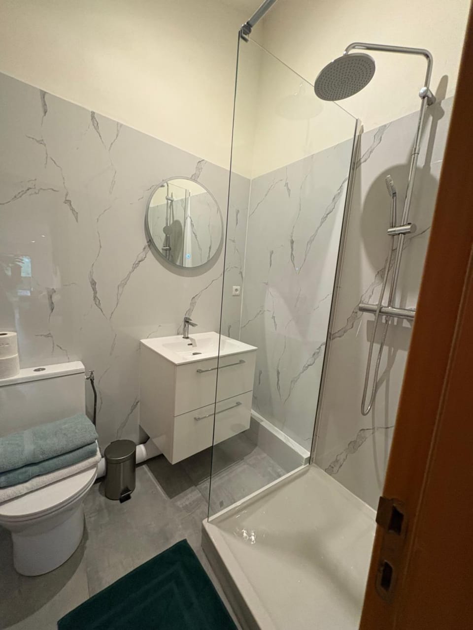 Shower, Bathroom