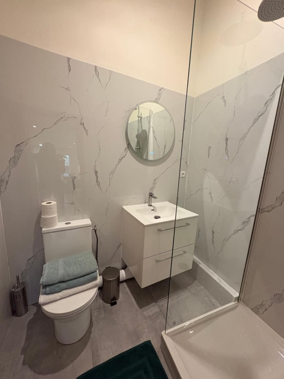 Shower, Bathroom