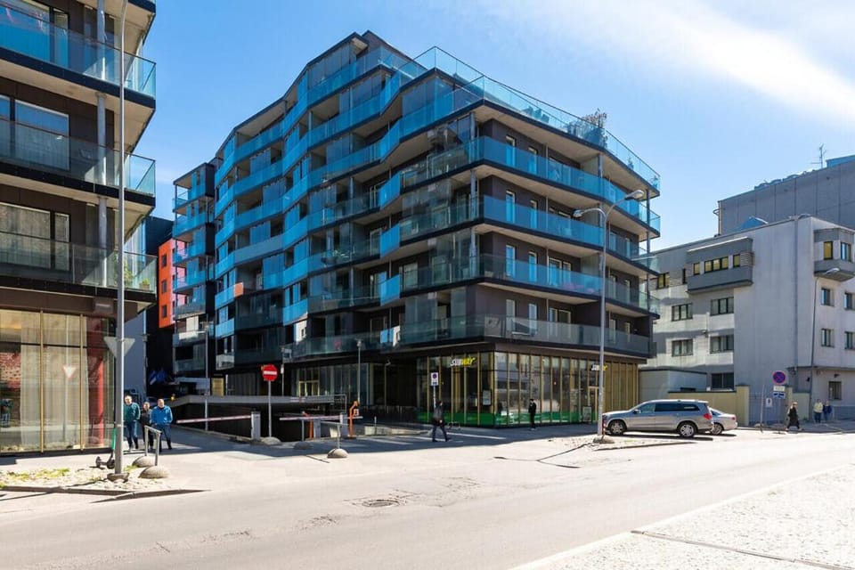 Property building, City view