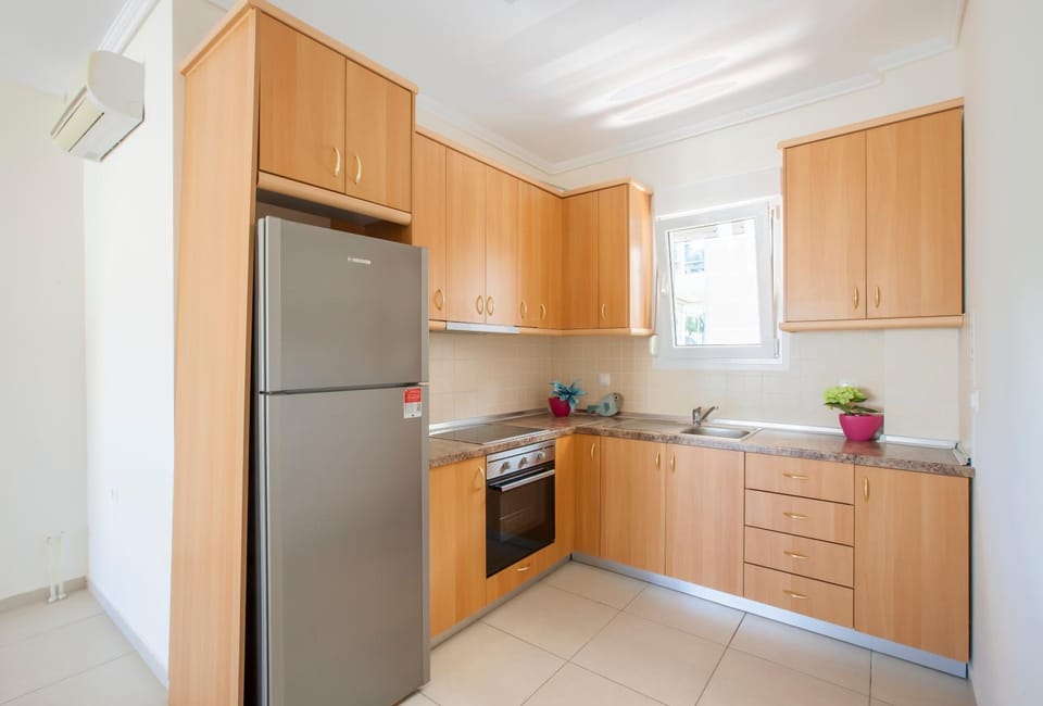 Kitchen or kitchenette, oven, stove