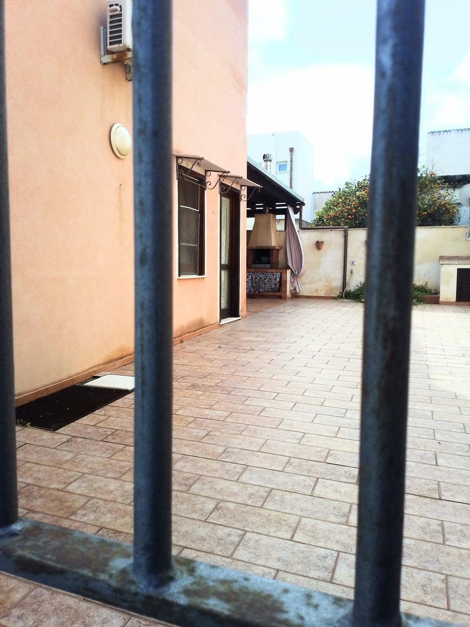 Property building, Day