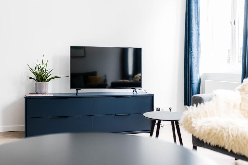 TV and multimedia, Living room, Seating area