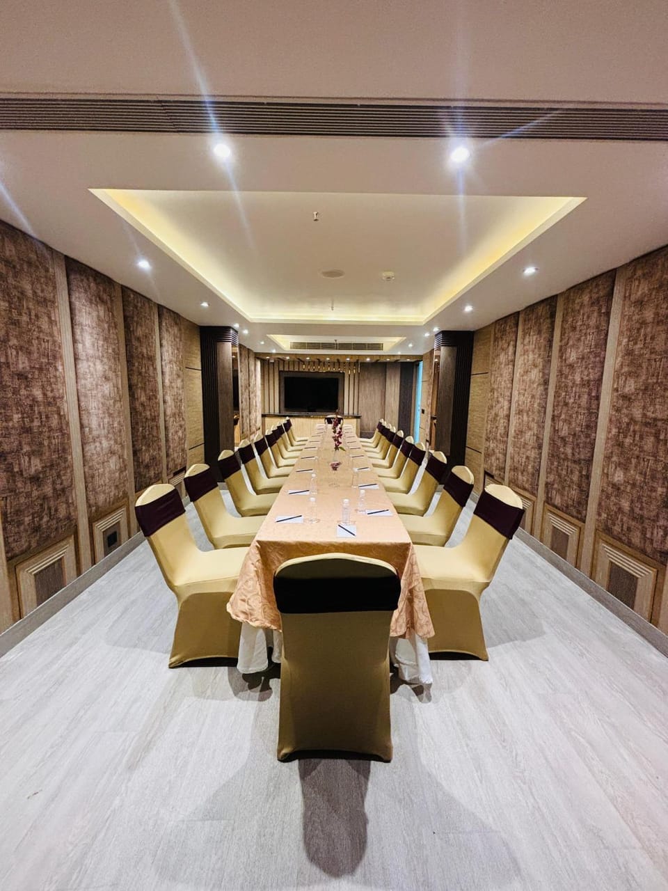 Meeting/conference room