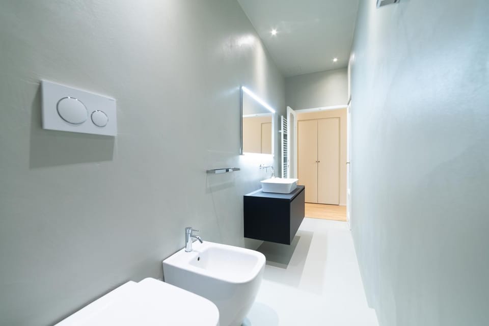 Toilet, Bathroom, bidet, towels