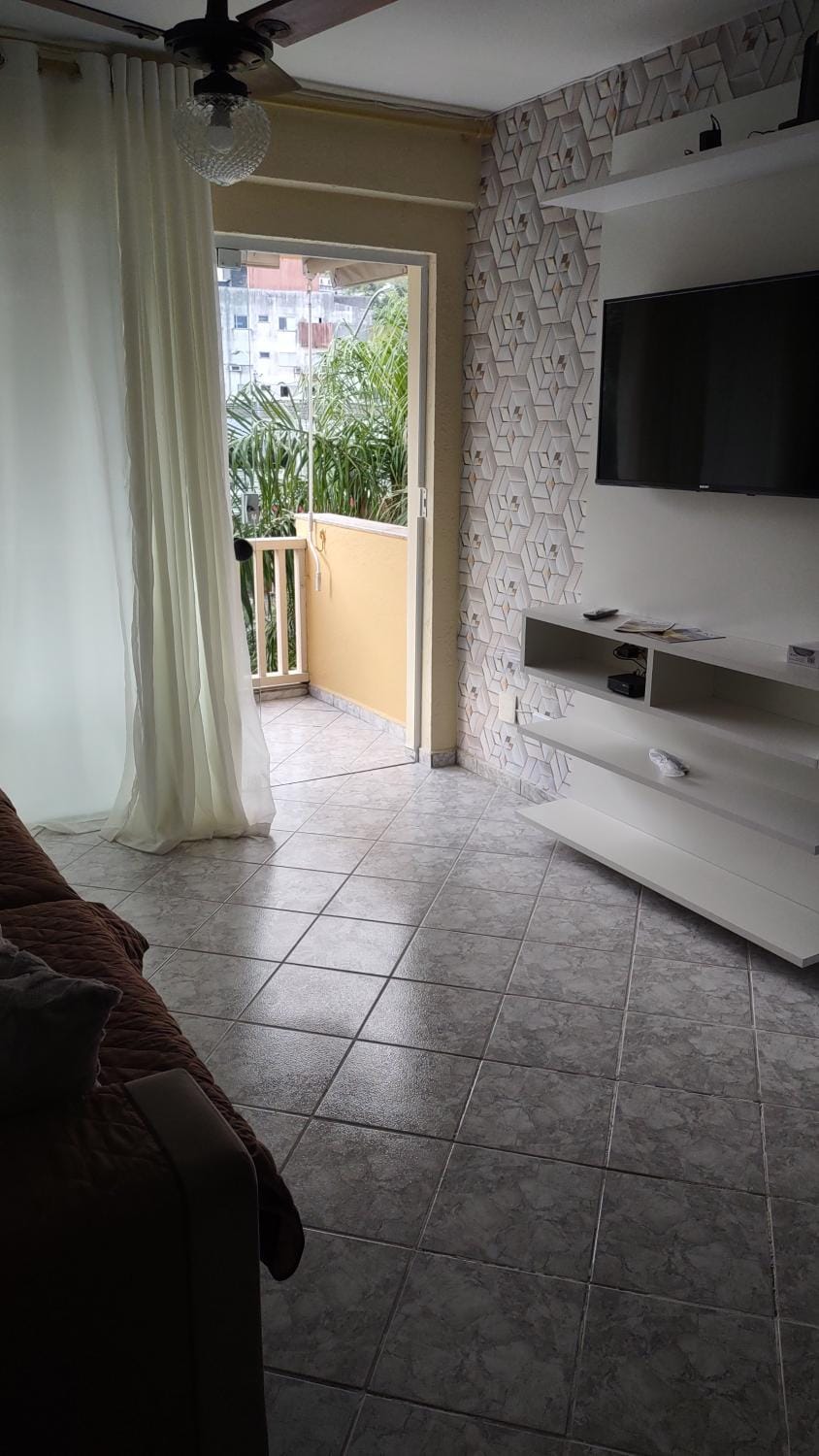 Apartamento 3 Dormitórios - Guarujá/SP - Lado Praia Apartment in State of São Paulo