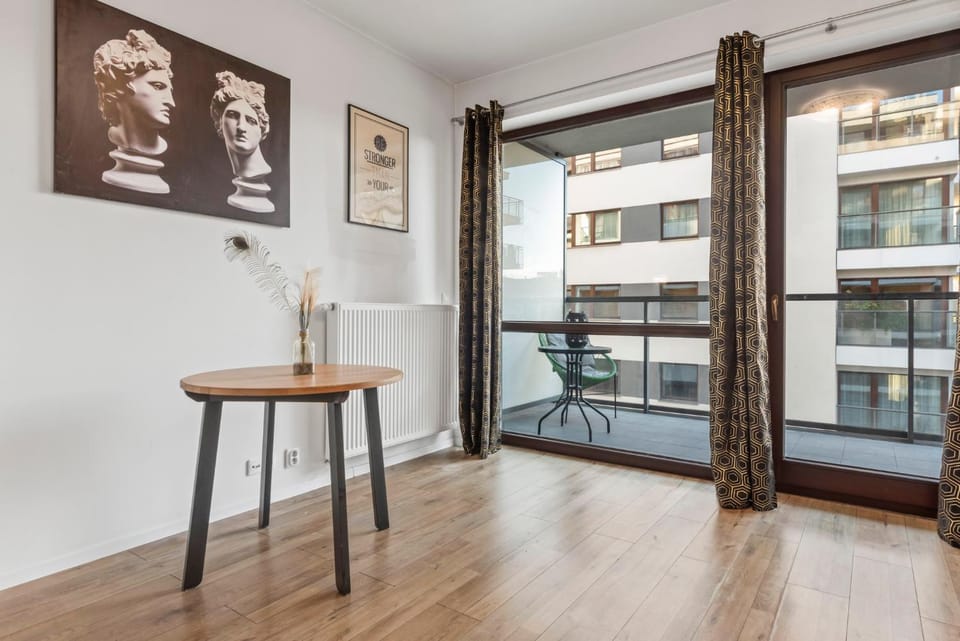 Lovely studio. Good location. Apartment in Warsaw