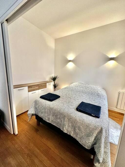 Appartement 50m2 avec terrasse idéalement situé Apartment in Paris