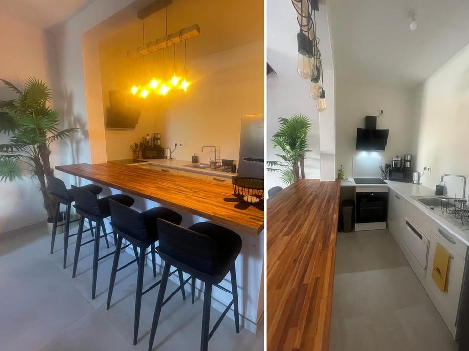 Lounge or bar, Dining area, kitchen, kitchen