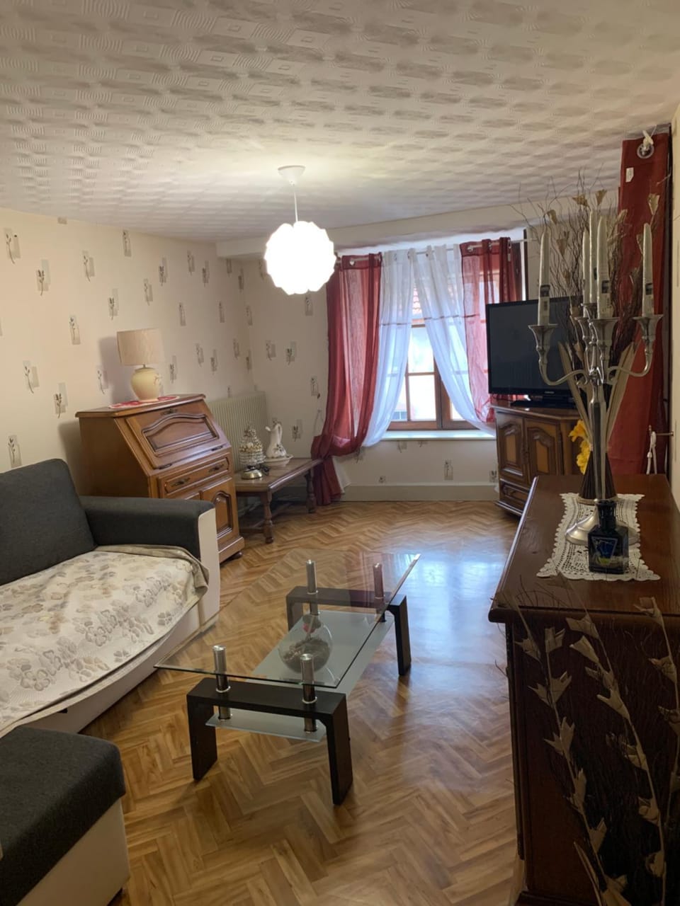 Communal lounge/ TV room, TV and multimedia, Living room