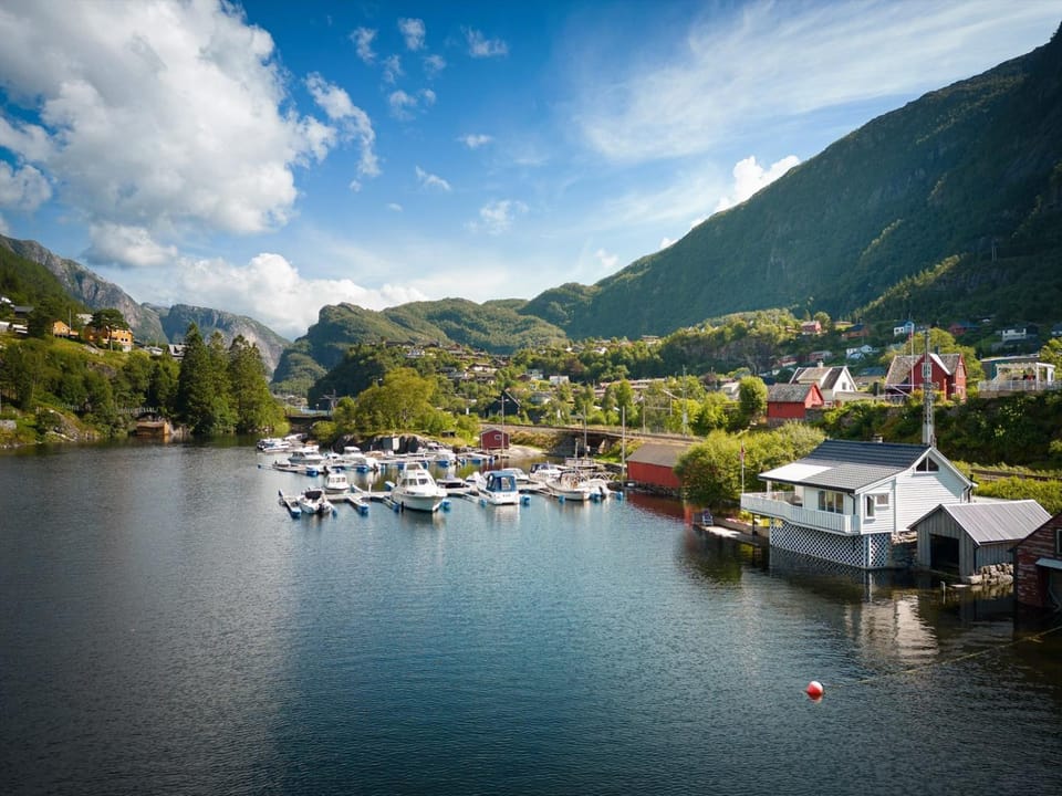 Sjötun Fjord Cabin, with boat Cabin in Vestland