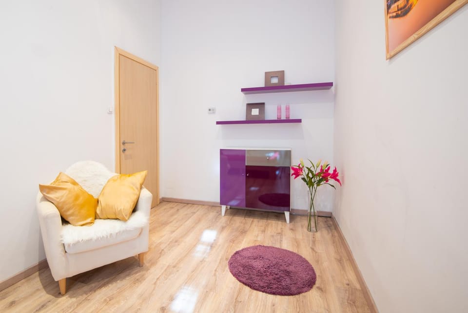 Standard Apartment by Hi5 - West End Center Apartment in Budapest