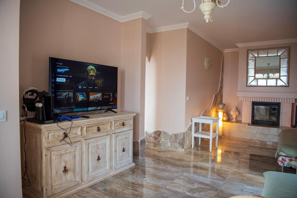 TV and multimedia, Living room