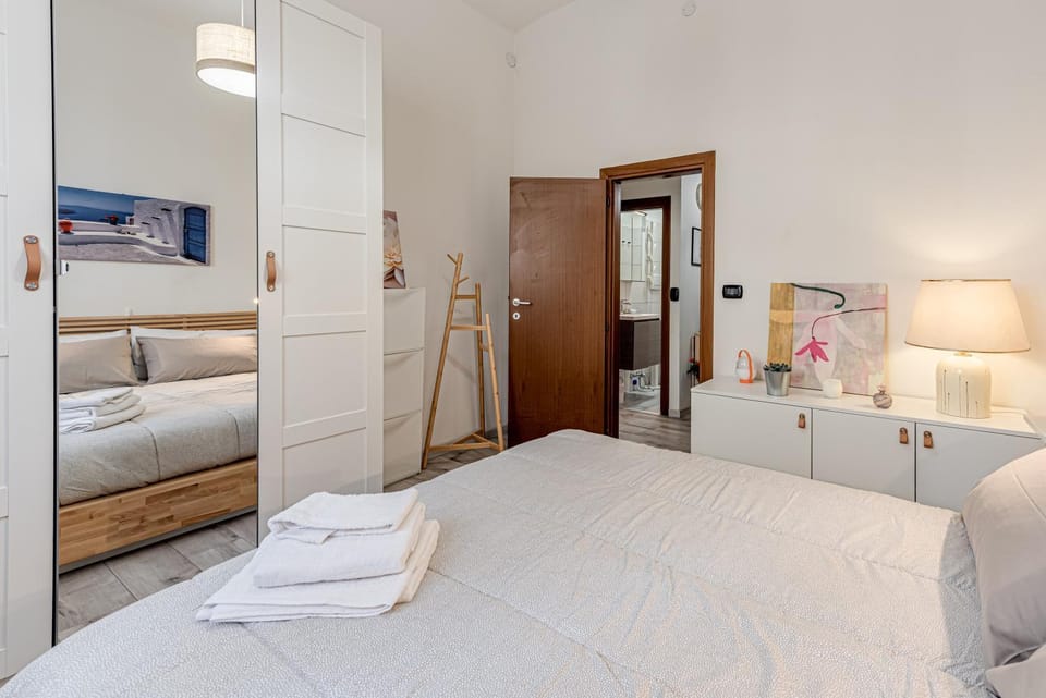 Property building, Living room, Bedroom