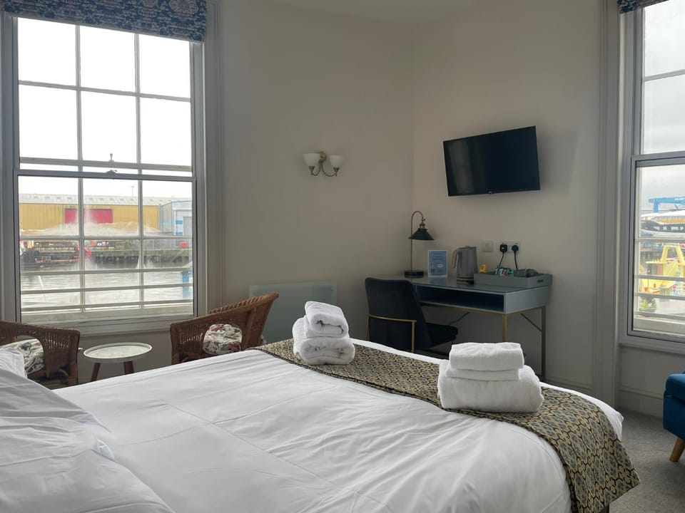 The Old Custom House Apartment in Poole