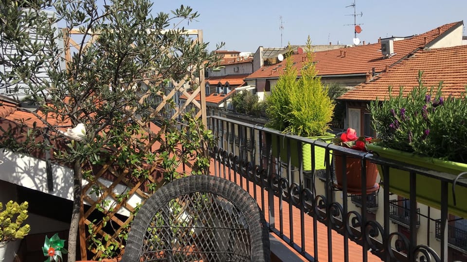 Apartment Pied à Terre with Terrazza in Milan City Center Apartment in Milan