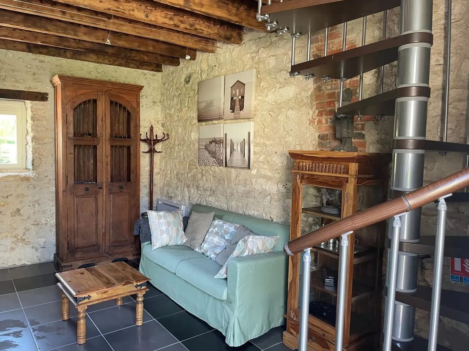 Manoir enchanteur près de Tendu avec court de tennis House in Centre-Val de Loire