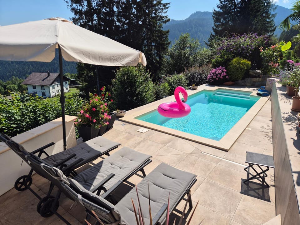 Swimming pool, sunbed